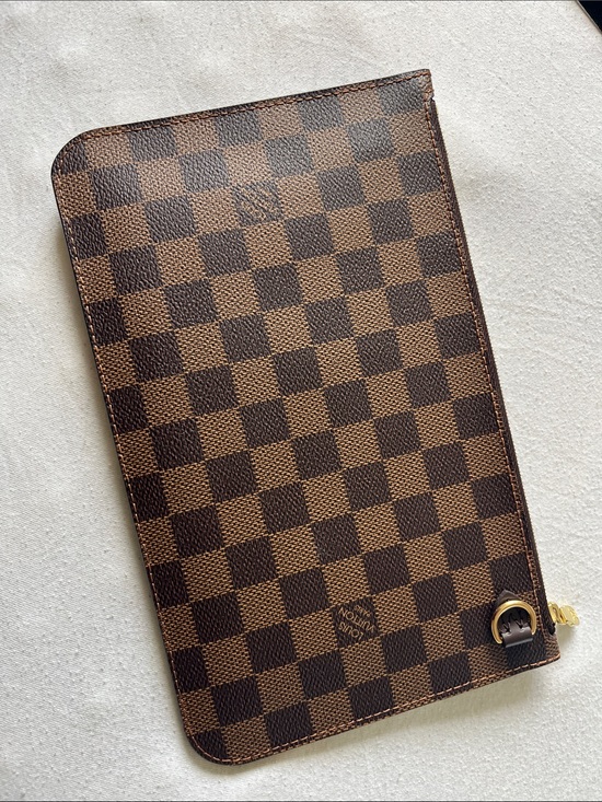 Louis Vuitton Handbags - Louis Vuitton Brown Damier Pochette Clutch with Gold Zipper